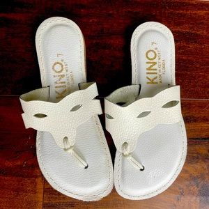 Kino Key West sandal white size 7